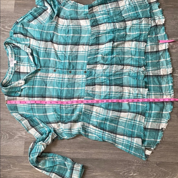 True Craft Teal and Black Flannel Shirt with Raw Hem, Size 4X - Picture 4 of 5